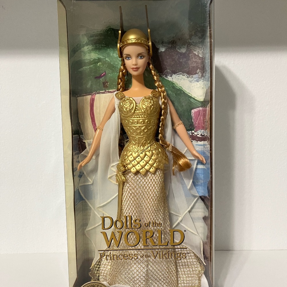 Dolls of The World Princess of The Vikings 2003